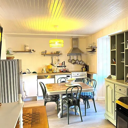 La P'tite Maison * Vitrac (Cantal)