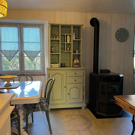 Ferienhaus La P'tite Maison Vitrac (Cantal)
